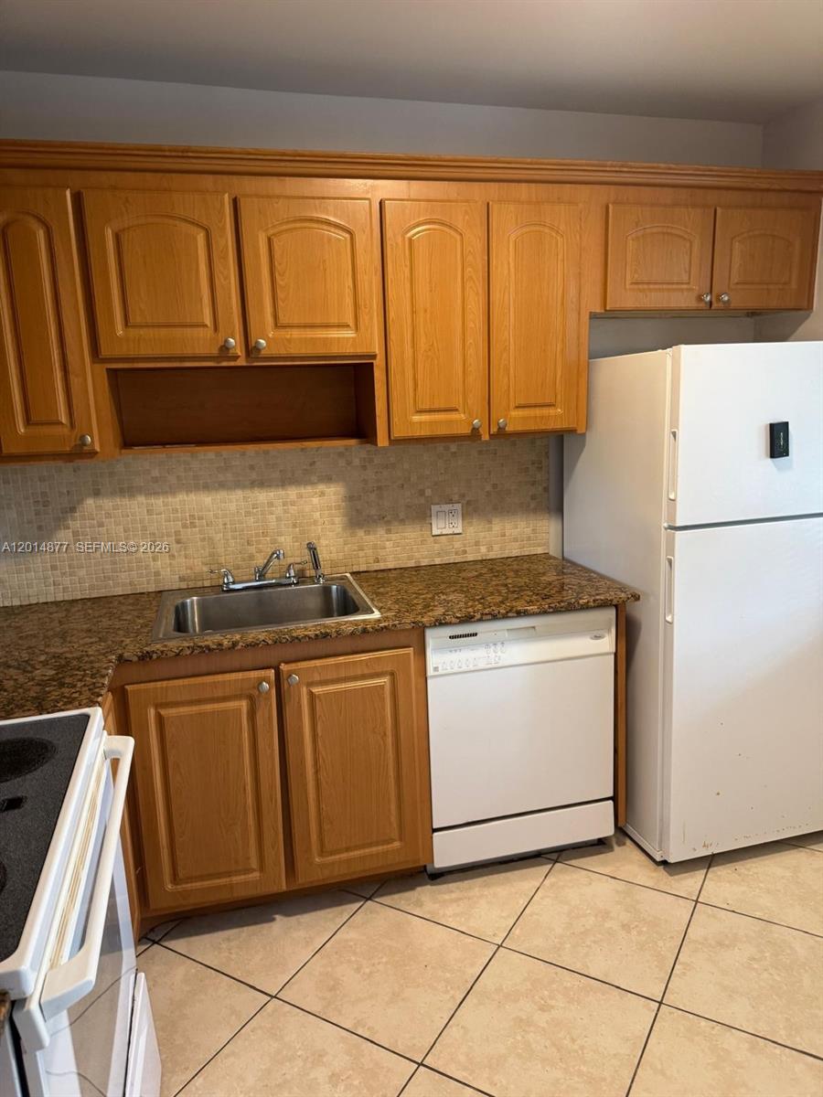4363 Trevi Ct 304