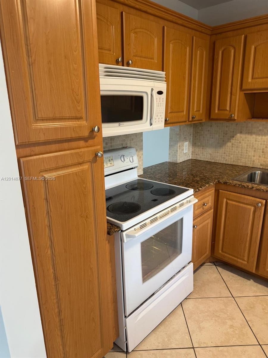 4363 Trevi Ct 304