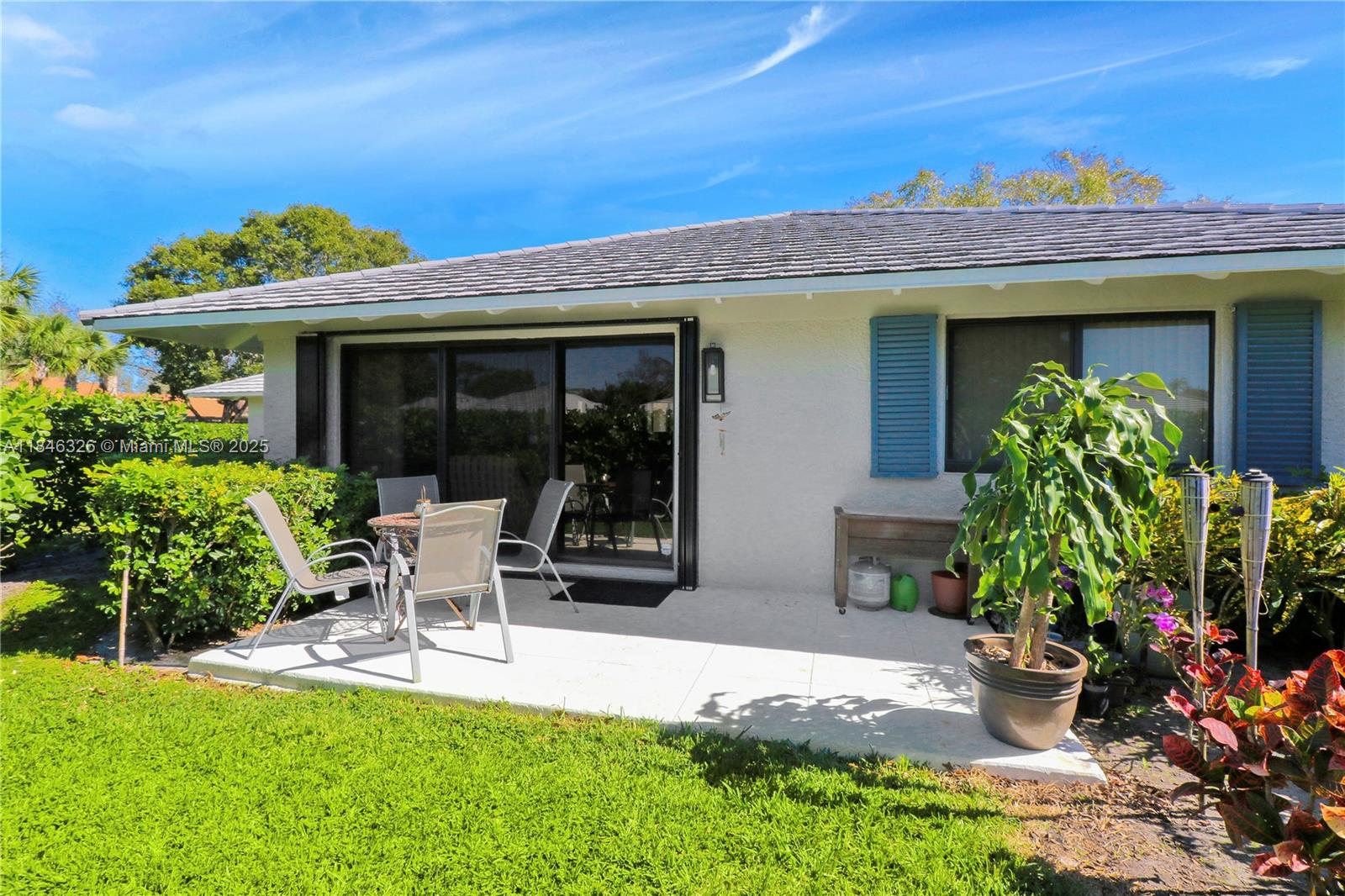 PGA CLUB COTTAGES - Residential Lease