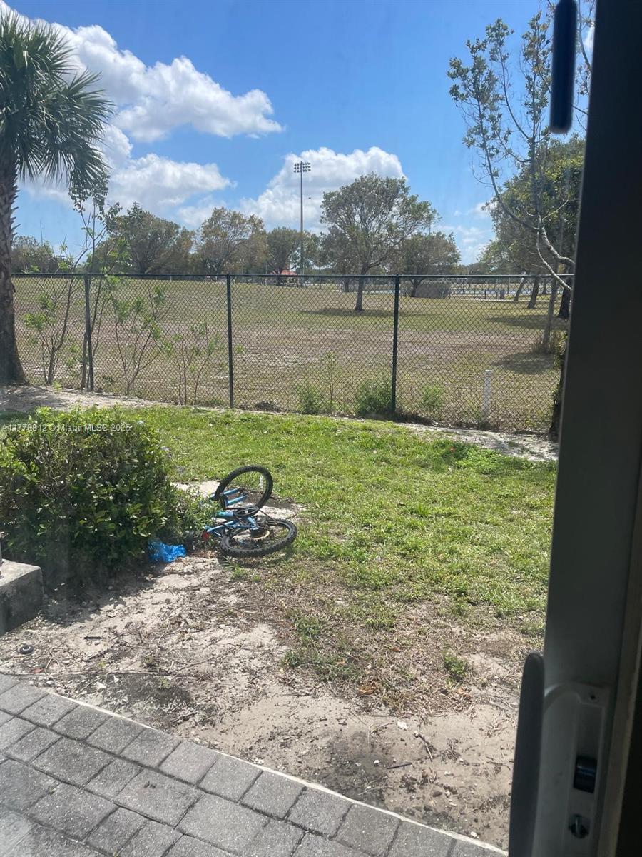 GEORGETOWN - Residential Lease