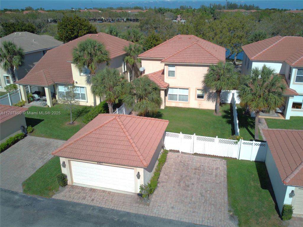 Photo of 8427 W Alister Blvd W, Palm Beach Gardens, FL 33418 (MLS # A11757850)