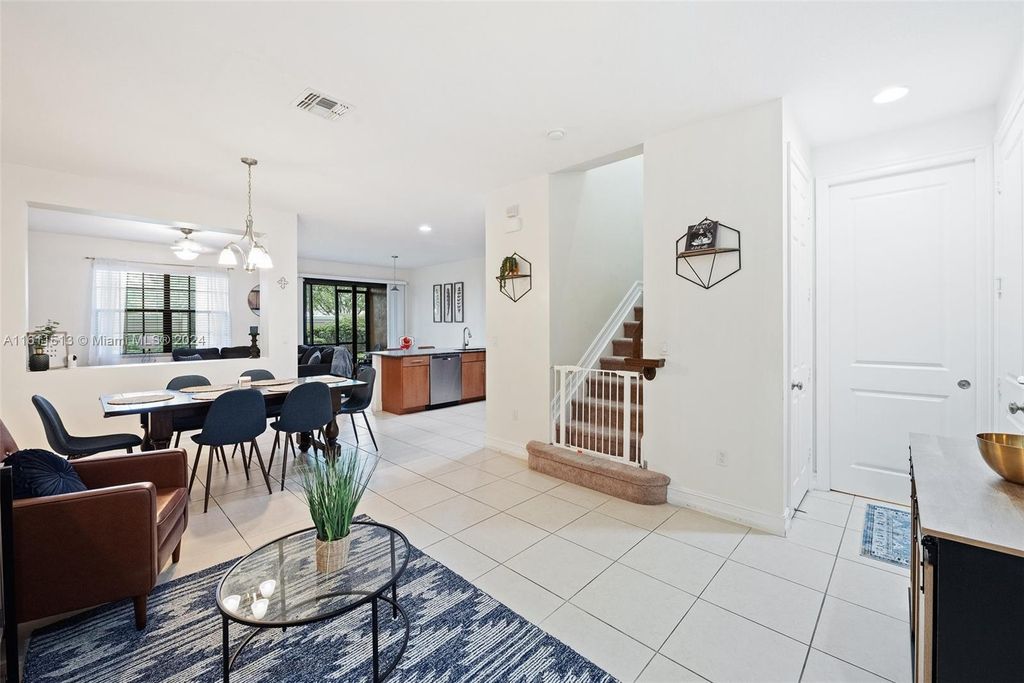Photo of 129 W Riverwalk Cir W #0, Plantation, FL 33325 (MLS # A11611513)