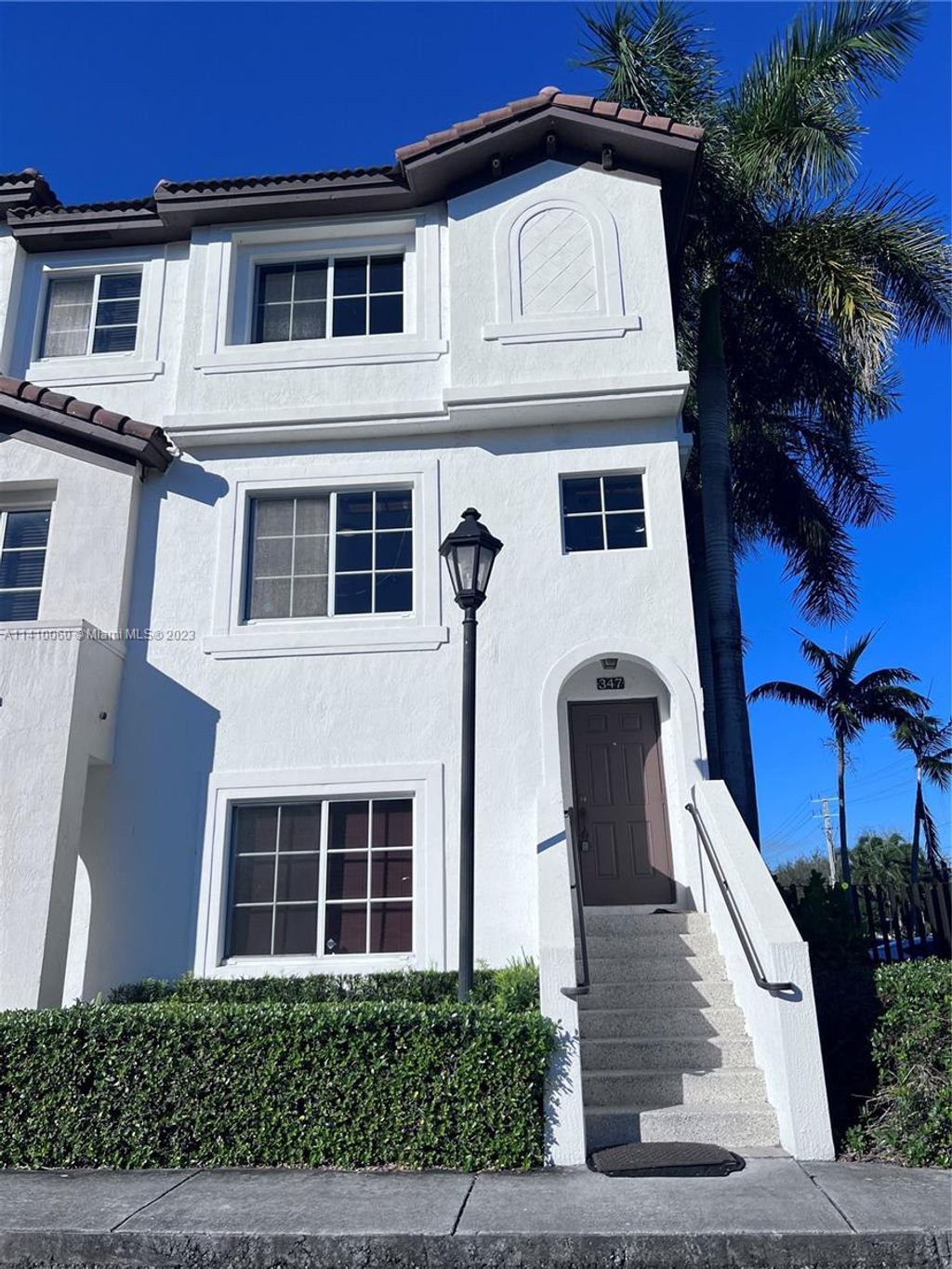 Photo of 12421 SW 50th Ct #347, Hollywood, FL 33027 (MLS # A11410060)