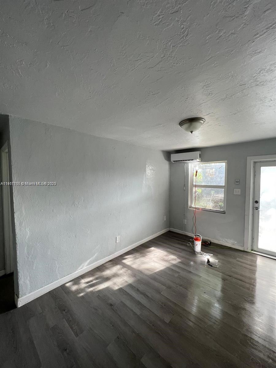 WASHINGTON PARK THIRD ADD - Residential Lease