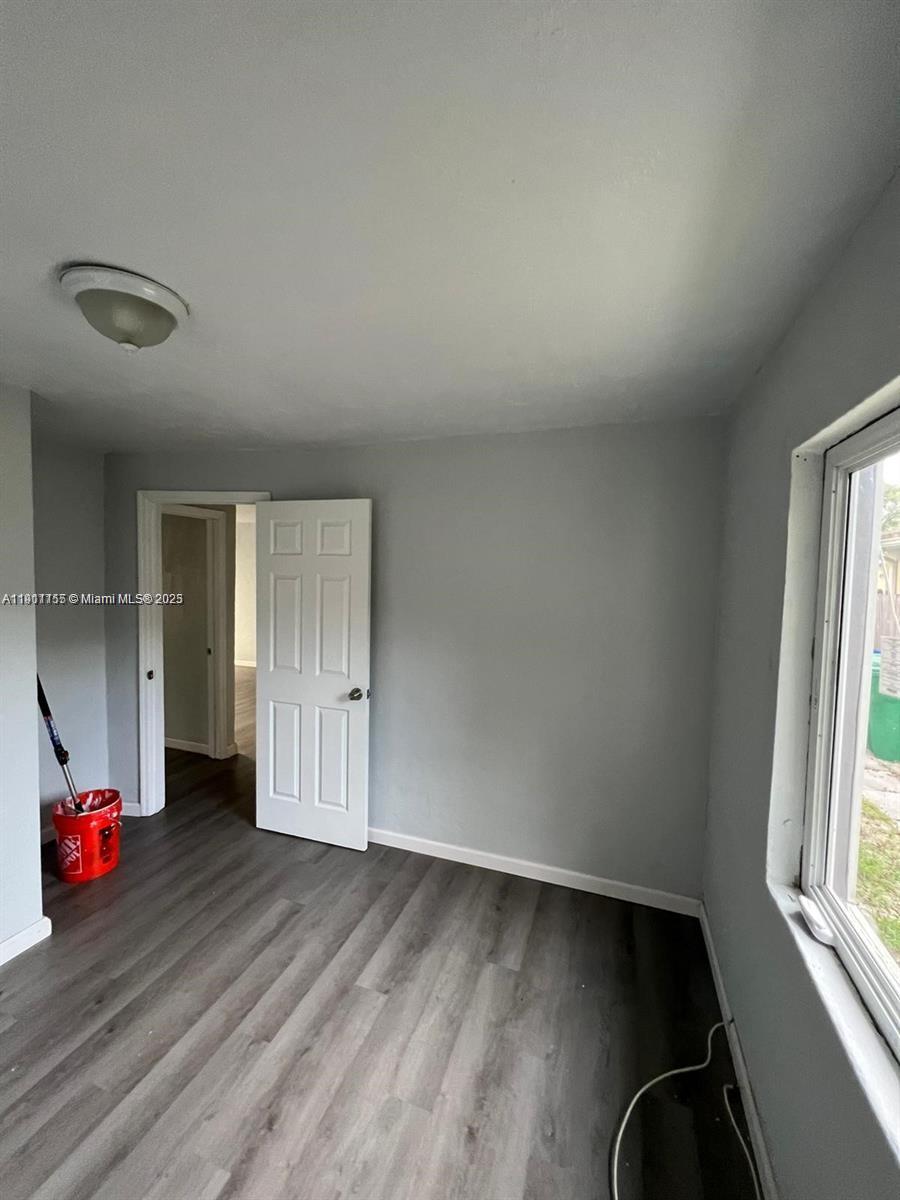 WASHINGTON PARK THIRD ADD - Residential Lease