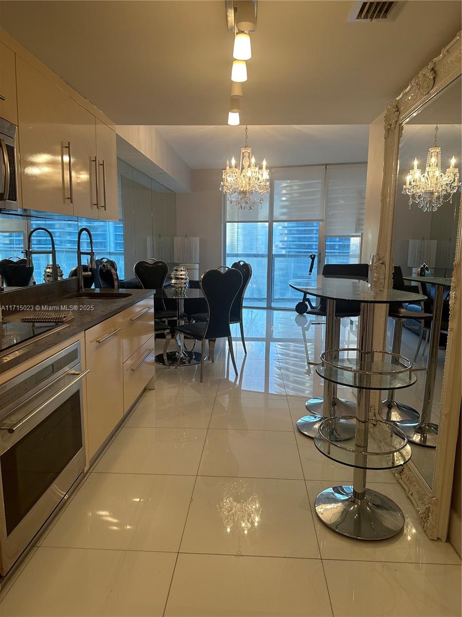 465 Brickell Ave 3204