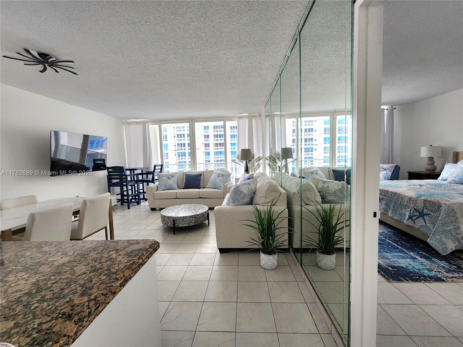 ALEXANDER TOWERS CONDO - Residential Lease