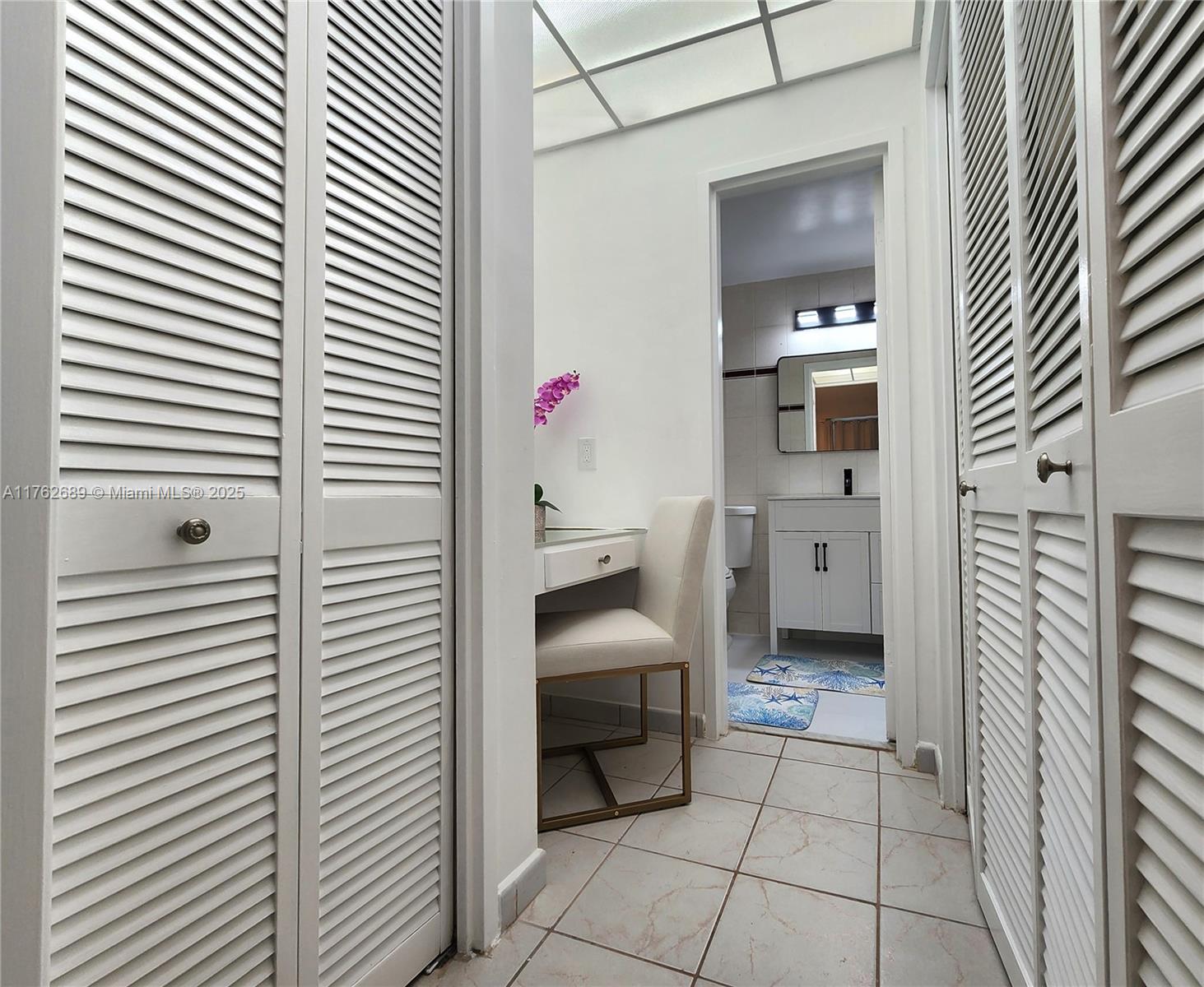 ALEXANDER TOWERS CONDO - Residential Lease