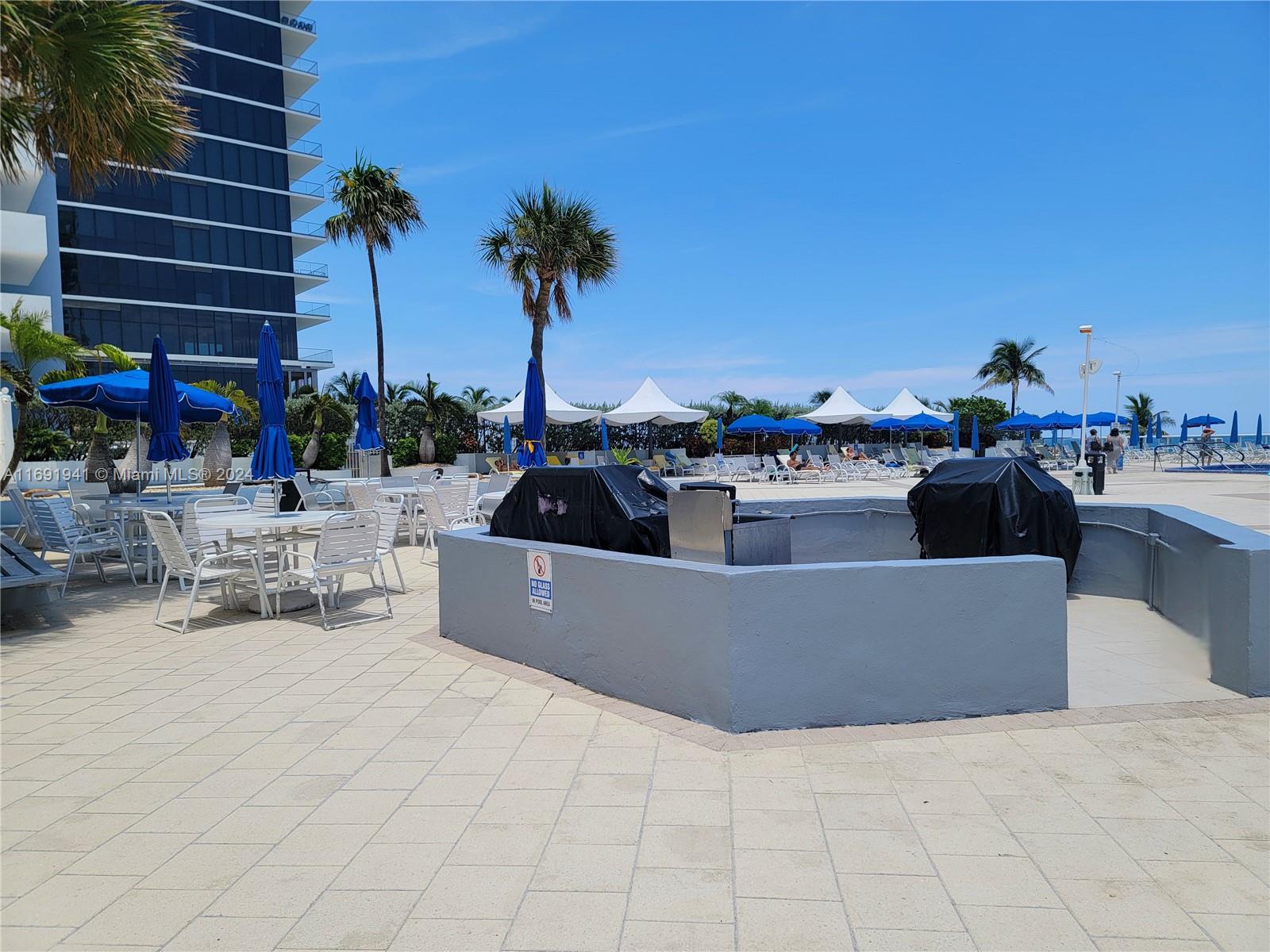 PARKER PLAZA CONDO ESTATE - Residential Lease