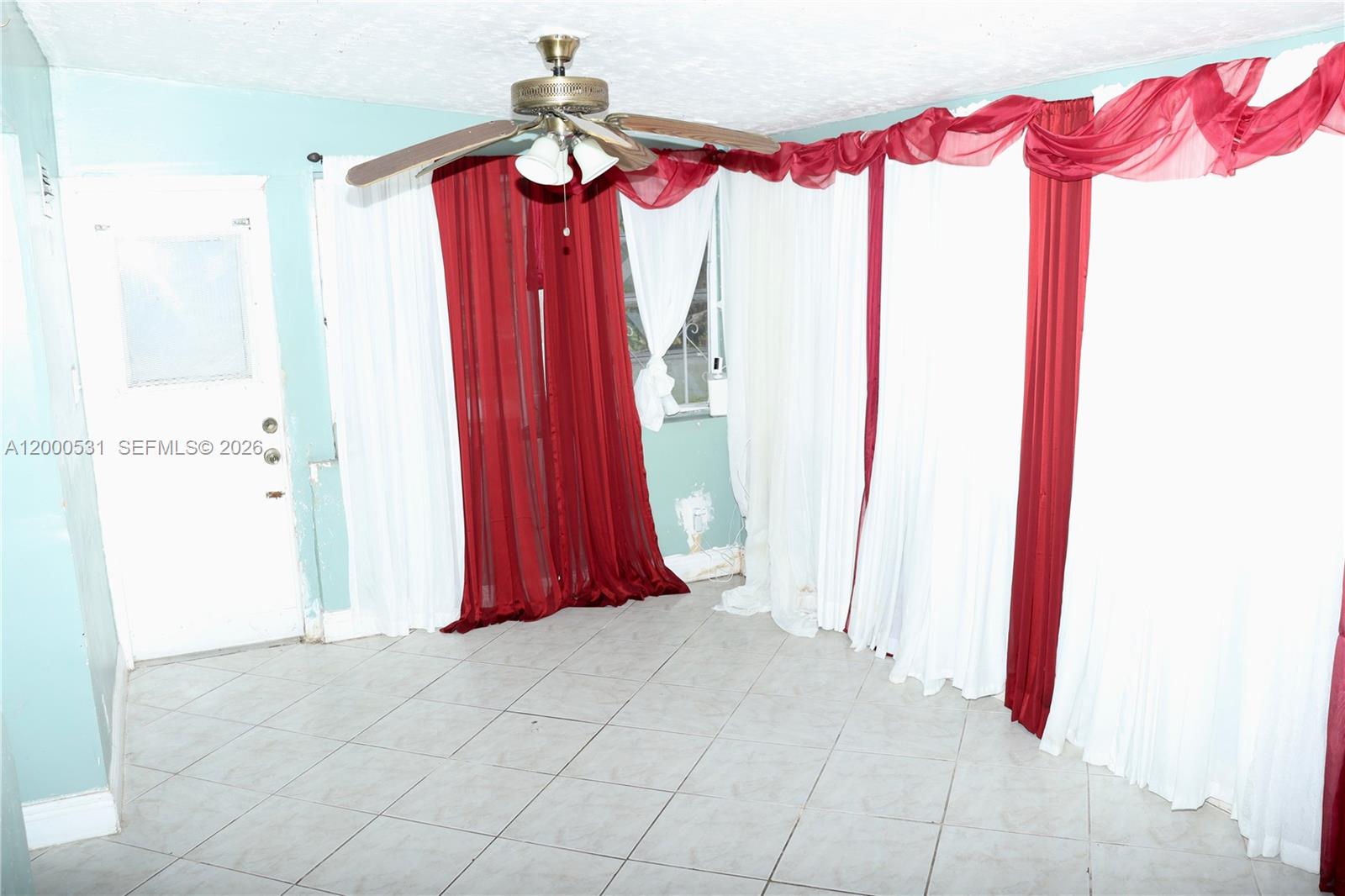 IVES ESTATES SEC 4 - Residential