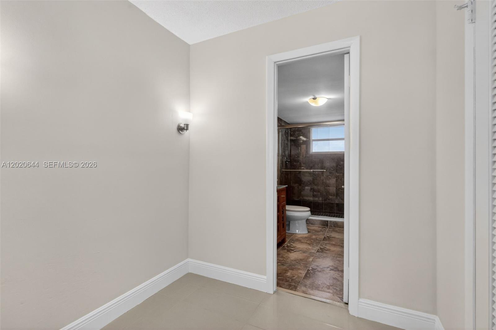 EDEN ISLES CONDO NO 6 - Residential
