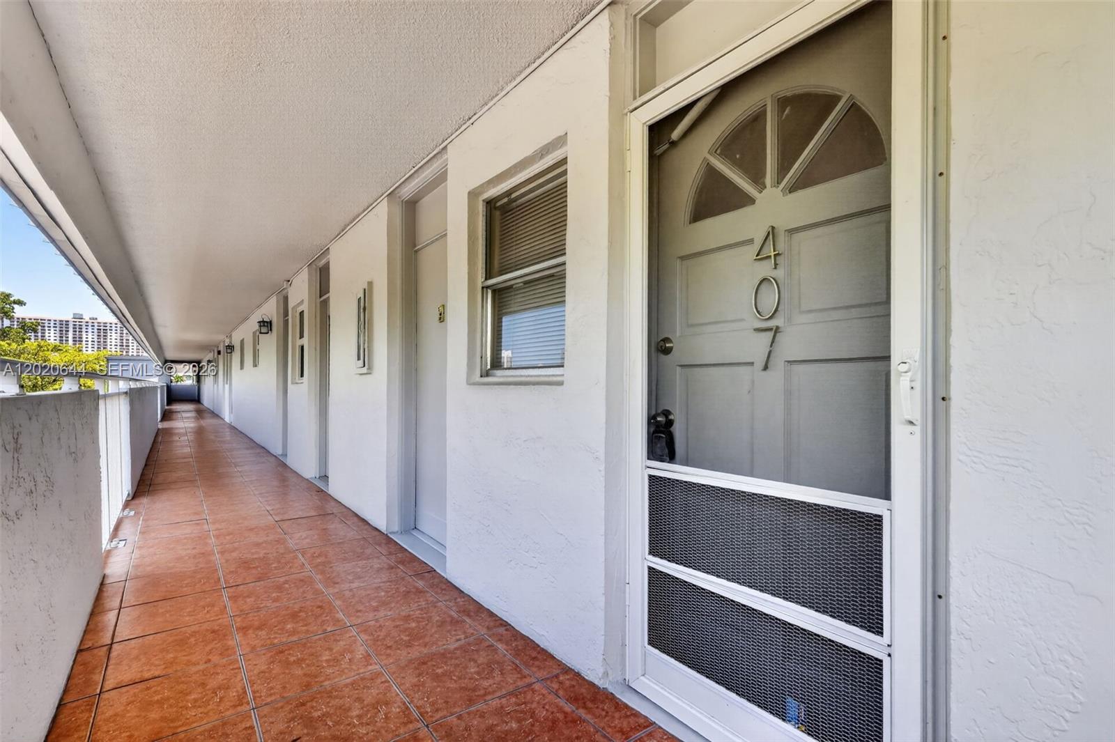 EDEN ISLES CONDO NO 6 - Residential