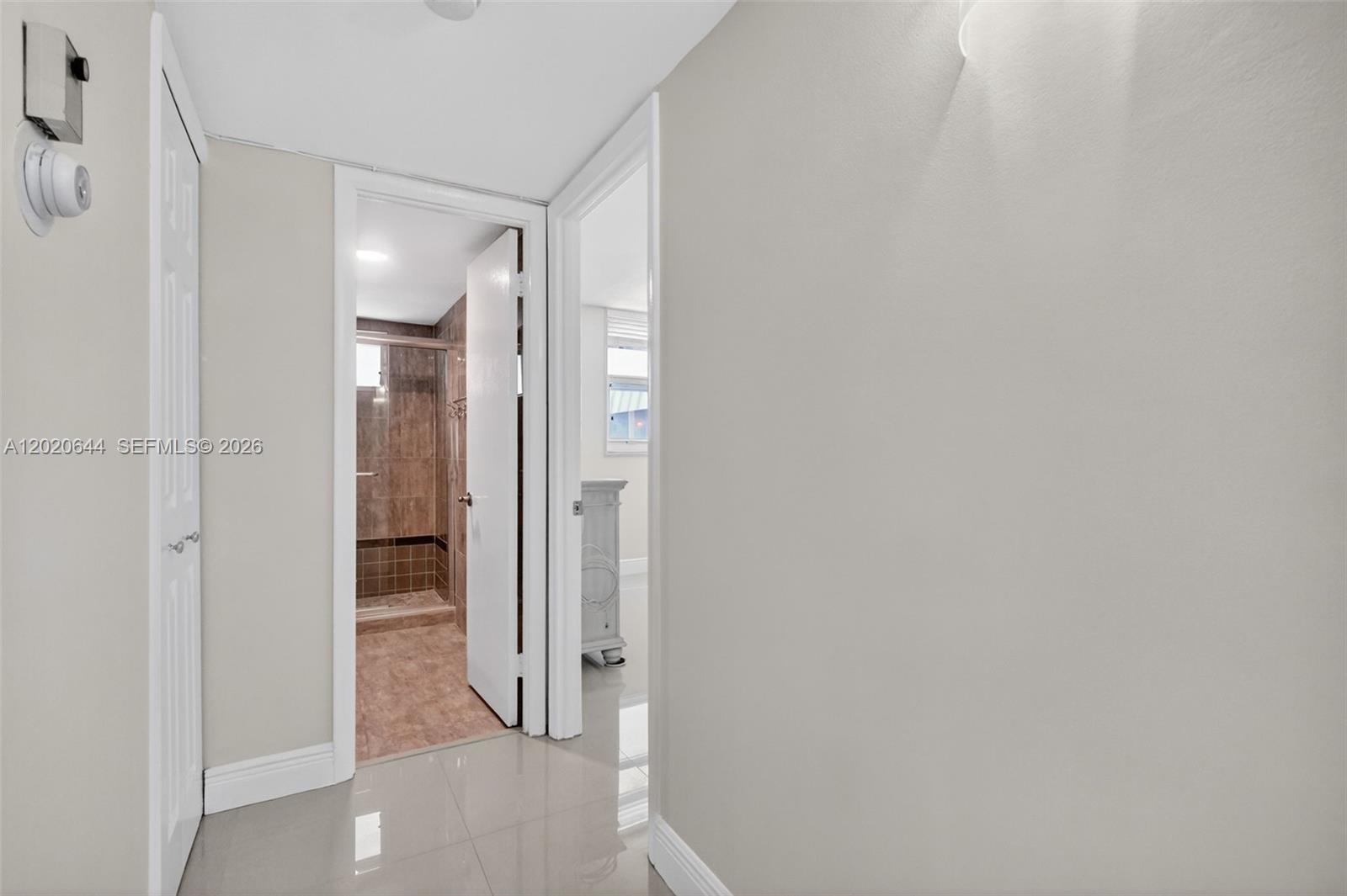 EDEN ISLES CONDO NO 6 - Residential