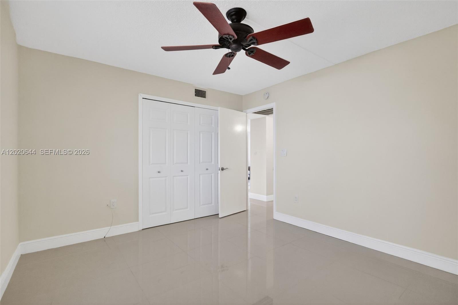 EDEN ISLES CONDO NO 6 - Residential