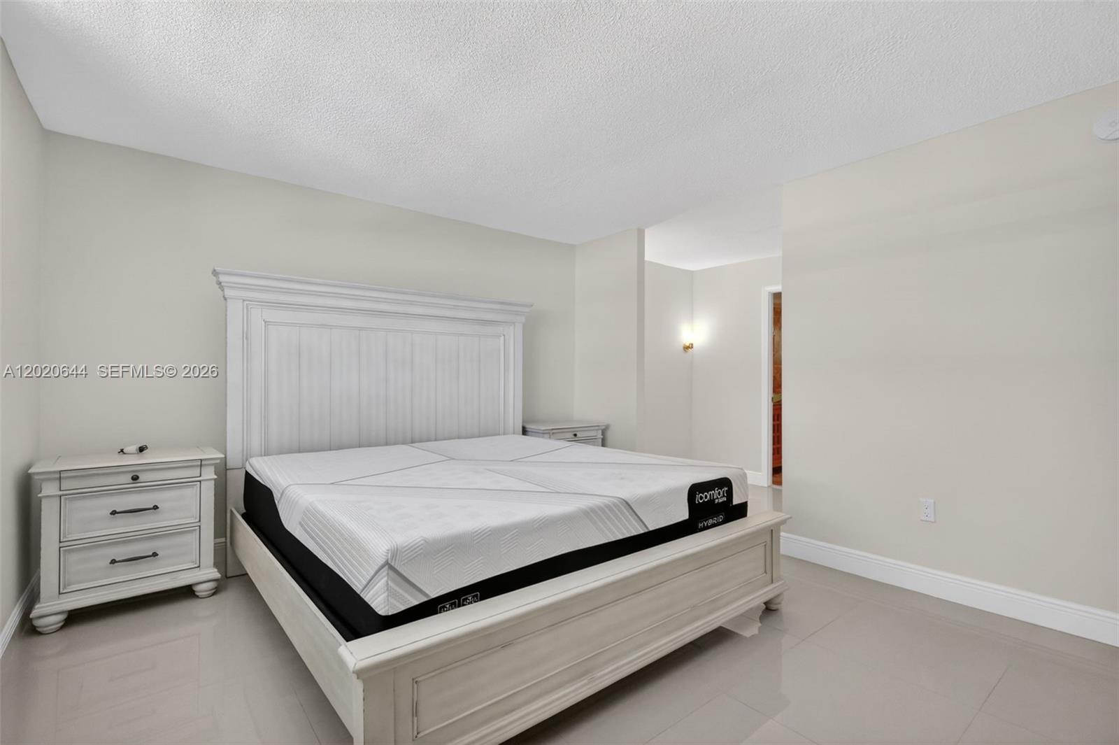 EDEN ISLES CONDO NO 6 - Residential