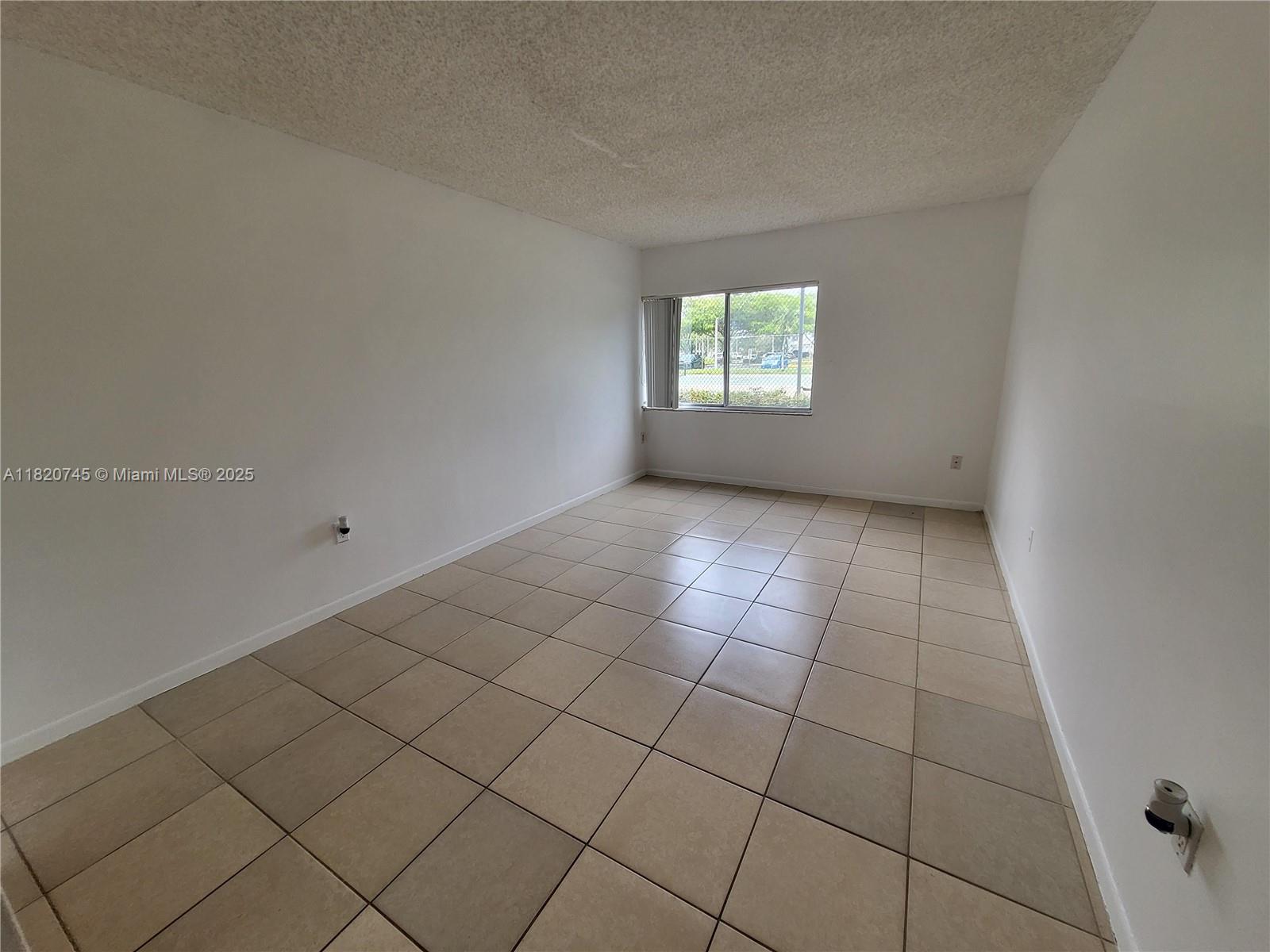 BELASERA AT PINE ISLAND C - Residential Lease