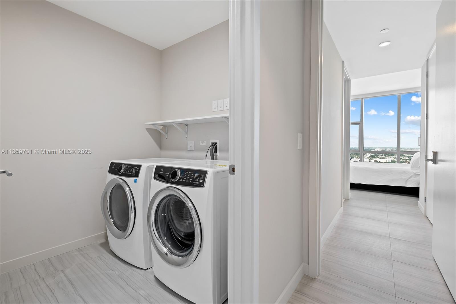 PARAMOUNT MIAMI WORLDCENT - Residential