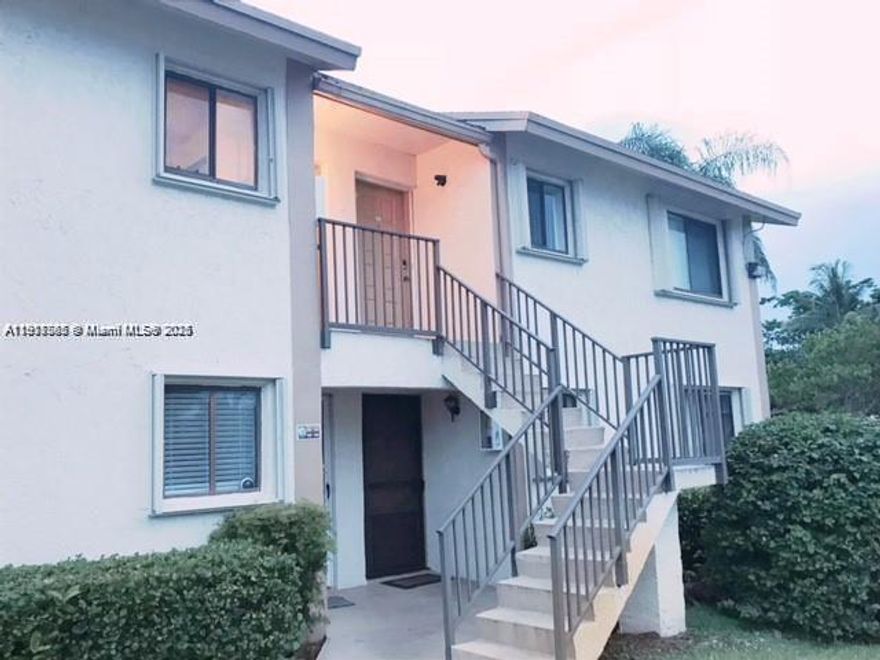 Amazing Opportunity  in the complex , rare available  with balcony 2nd floor , washer and dryer in unit , remodeled kitchen , ceramic floors .Quiet building .One assigned parking