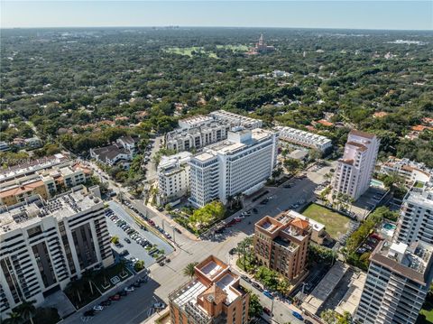 Photo of 700 Biltmore Way #219, Coral Gables, FL 33134 (MLS # A11950881)