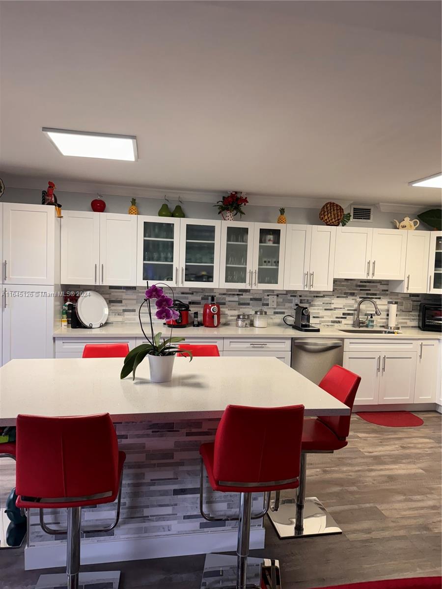 MILLER GARDENS CONDO - Residential
