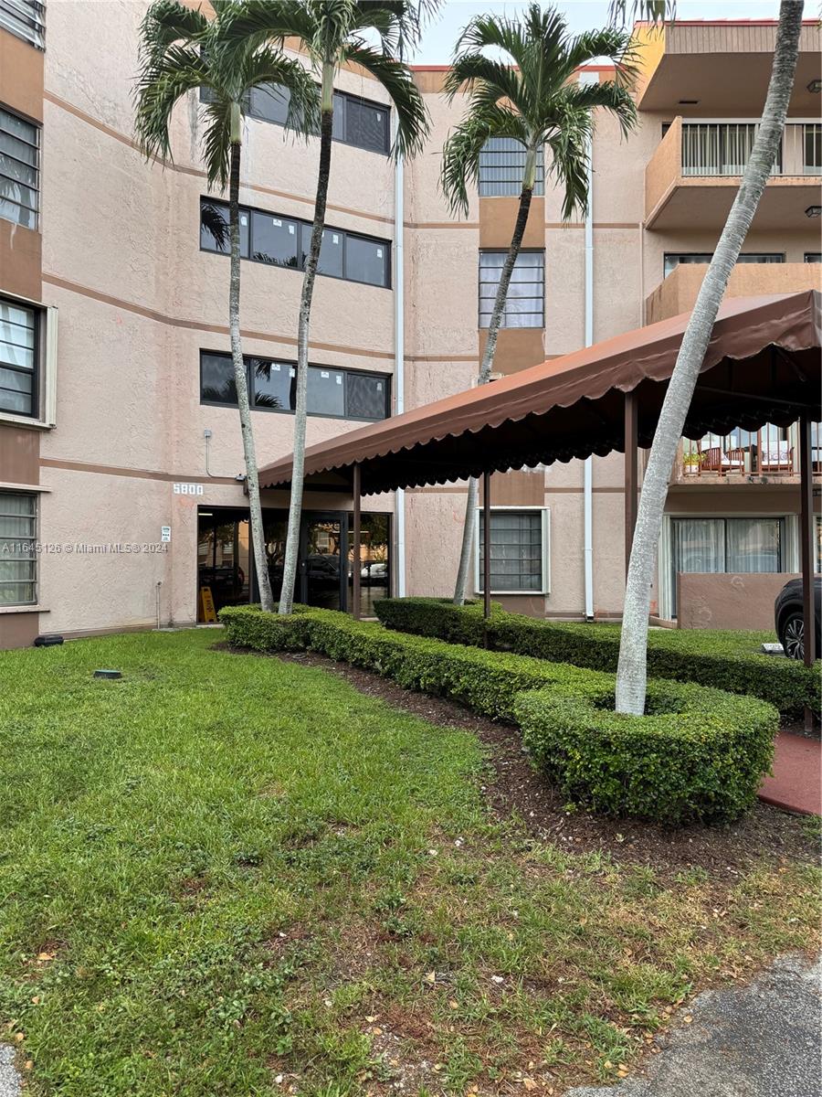 MILLER GARDENS CONDO - Residential