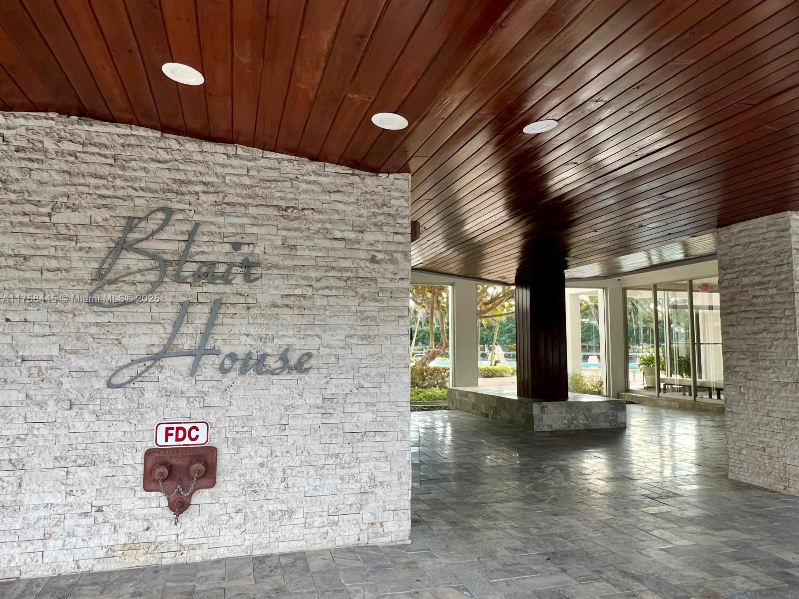 BLAIR HOUSE CONDO - WEST - Residential