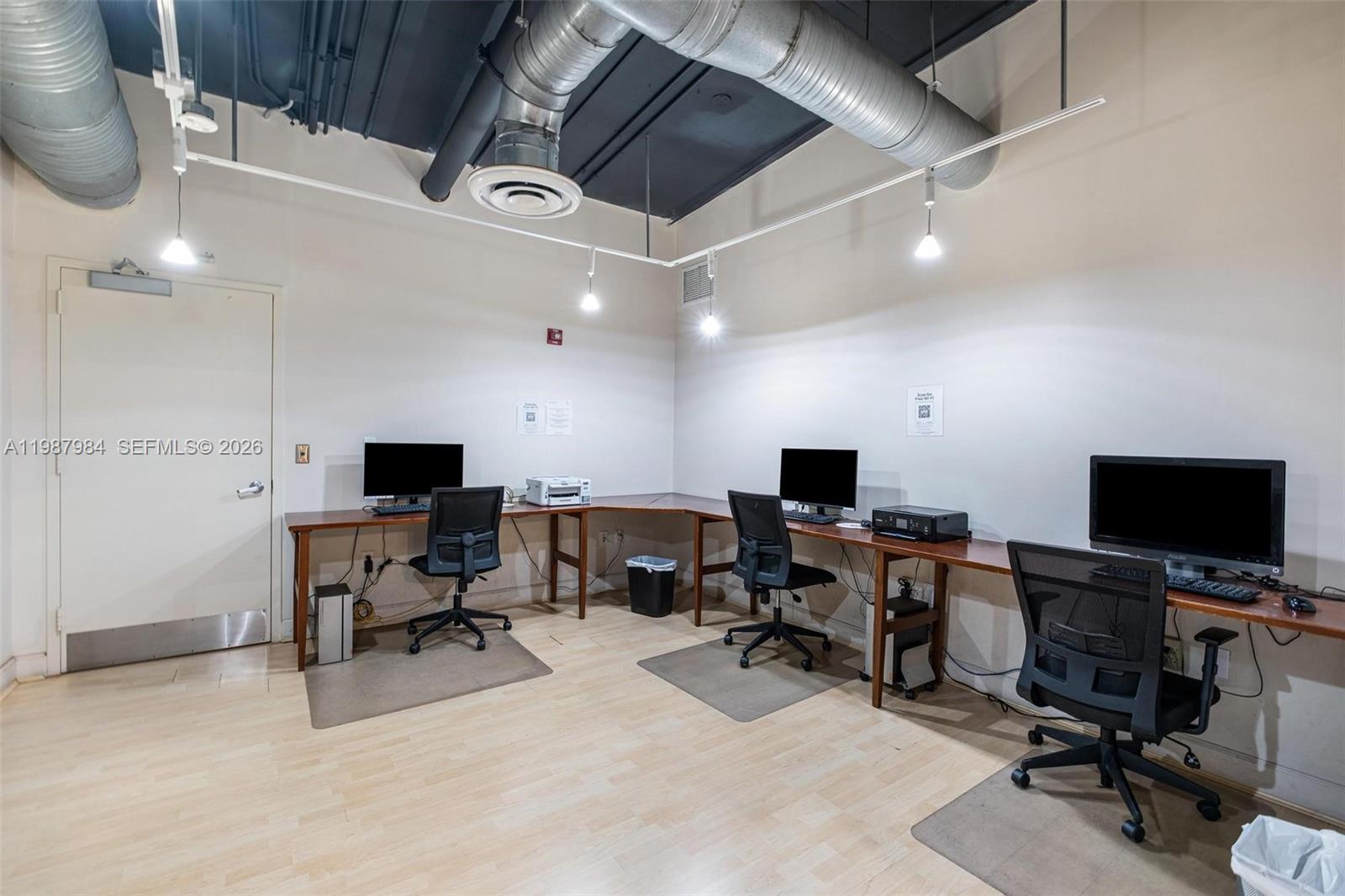 NEO CONDO - Residential