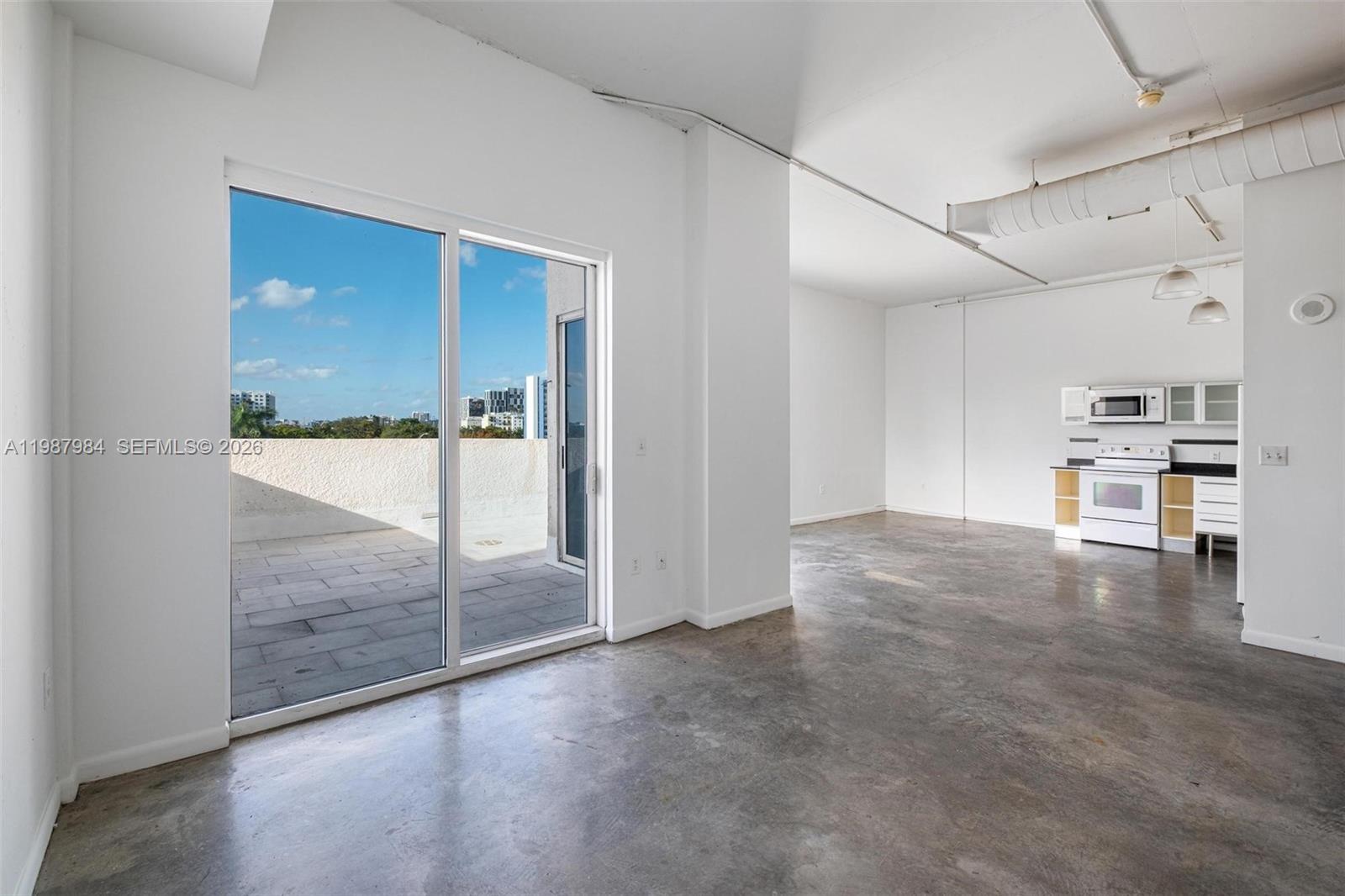 NEO CONDO - Residential