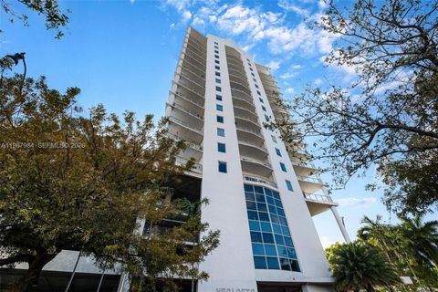 Photo of 10 SW South River Dr #609, Miami, FL 33130 (MLS # A11987984)