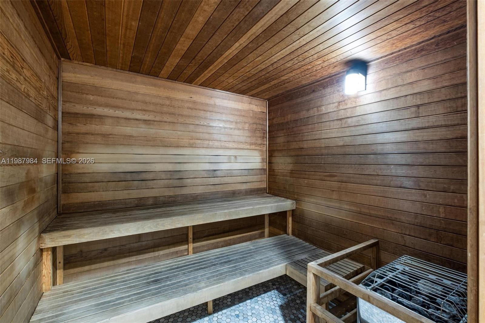 NEO CONDO - Residential