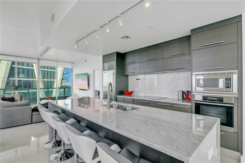 900 Biscayne Blvd 3112 Miami FL 33132