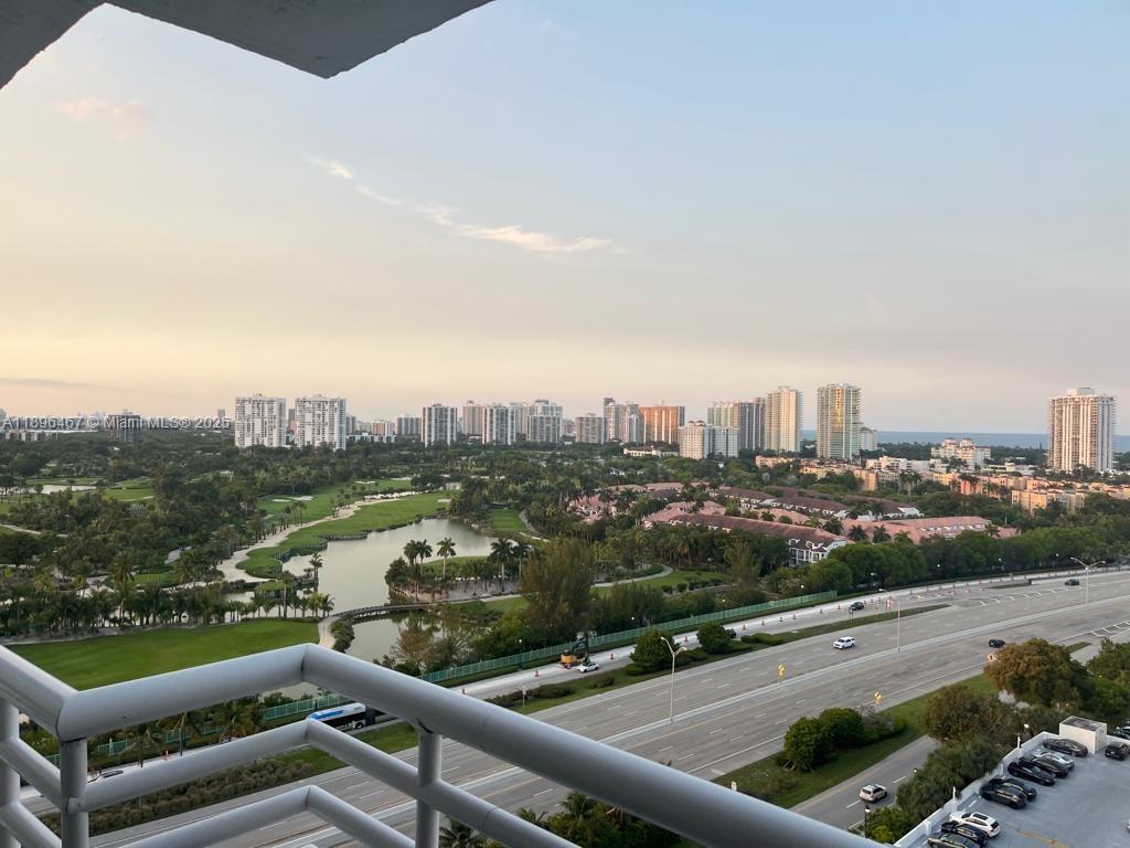 PARC CENTRAL AVENTURA - Residential Lease