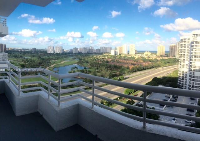 PARC CENTRAL AVENTURA - Residential Lease