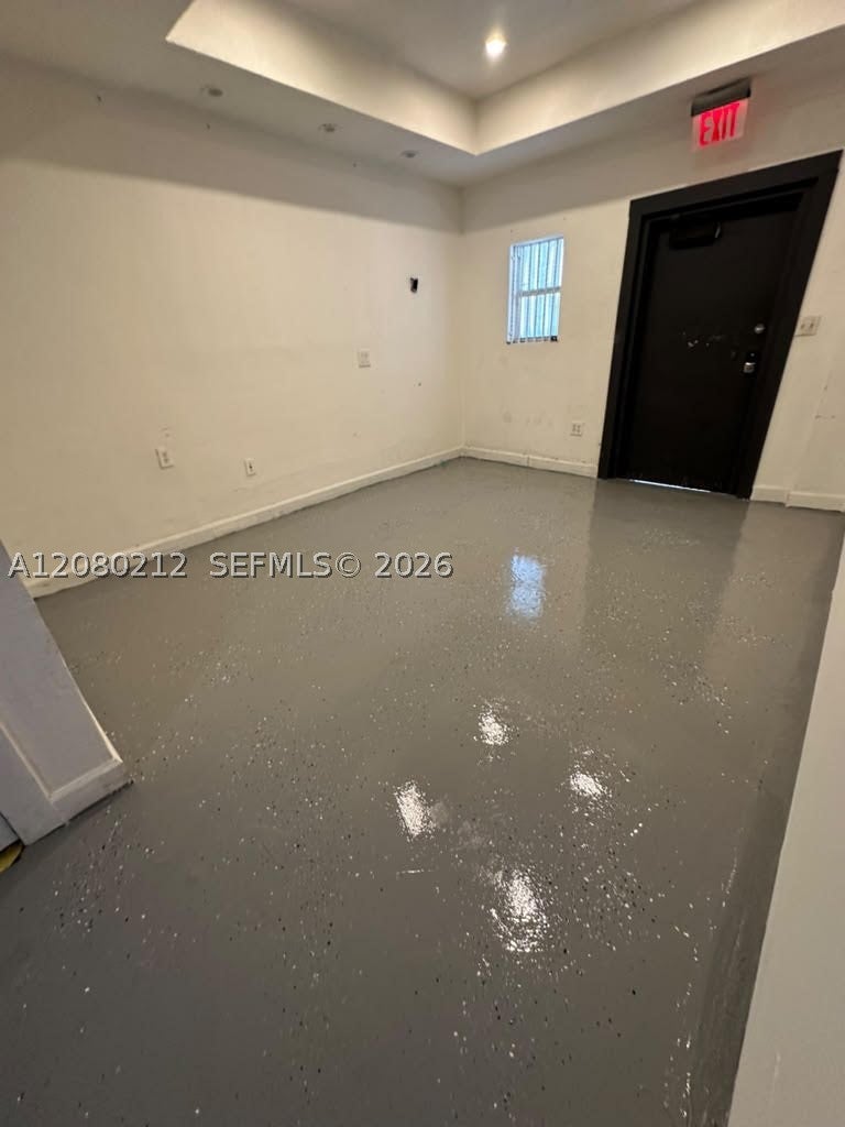 307 NW 10th Ter 307