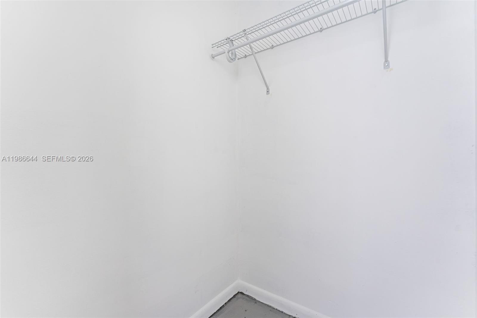 THE CORAL CREST CONDO - Residential Lease