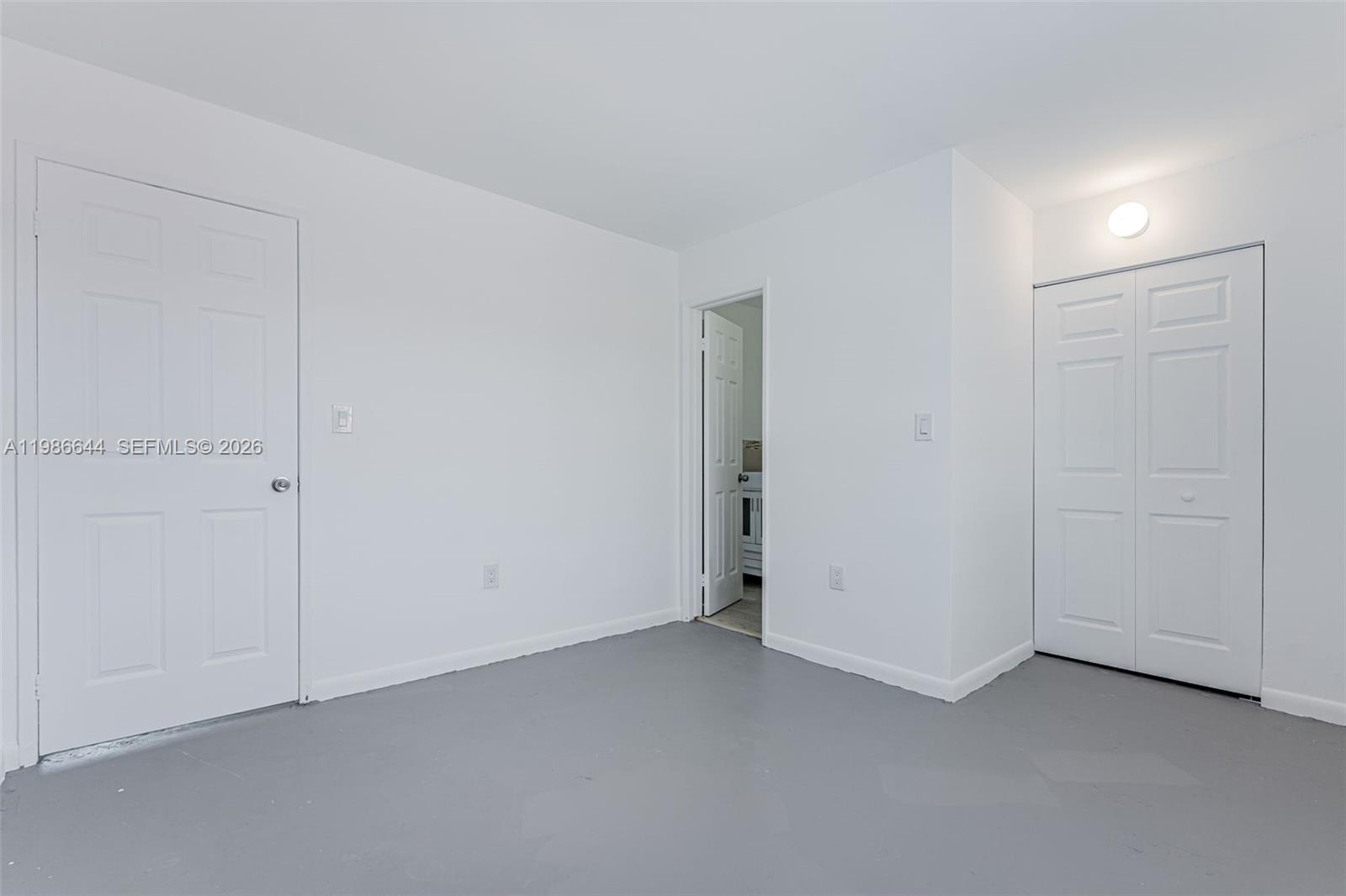 THE CORAL CREST CONDO - Residential Lease