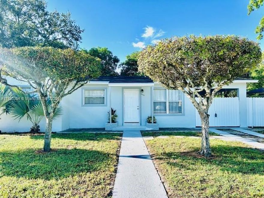 Totally Renovated & Remodeled Single Family House with exquisite taste and attention to detail: New Central A/C, New Custom-made Kitchen Cabinets, Stainless Steel Appliances, updated electric & plumbing, new high end porcelain floors throughout (All work done with permits). Excellent location, close to everything: I-95, Turnpike, I-595, Ft. Lauderdale Downtown, Airport, beautiful Fort Lauderdale Beach, Sawgrass Mall and much more!!