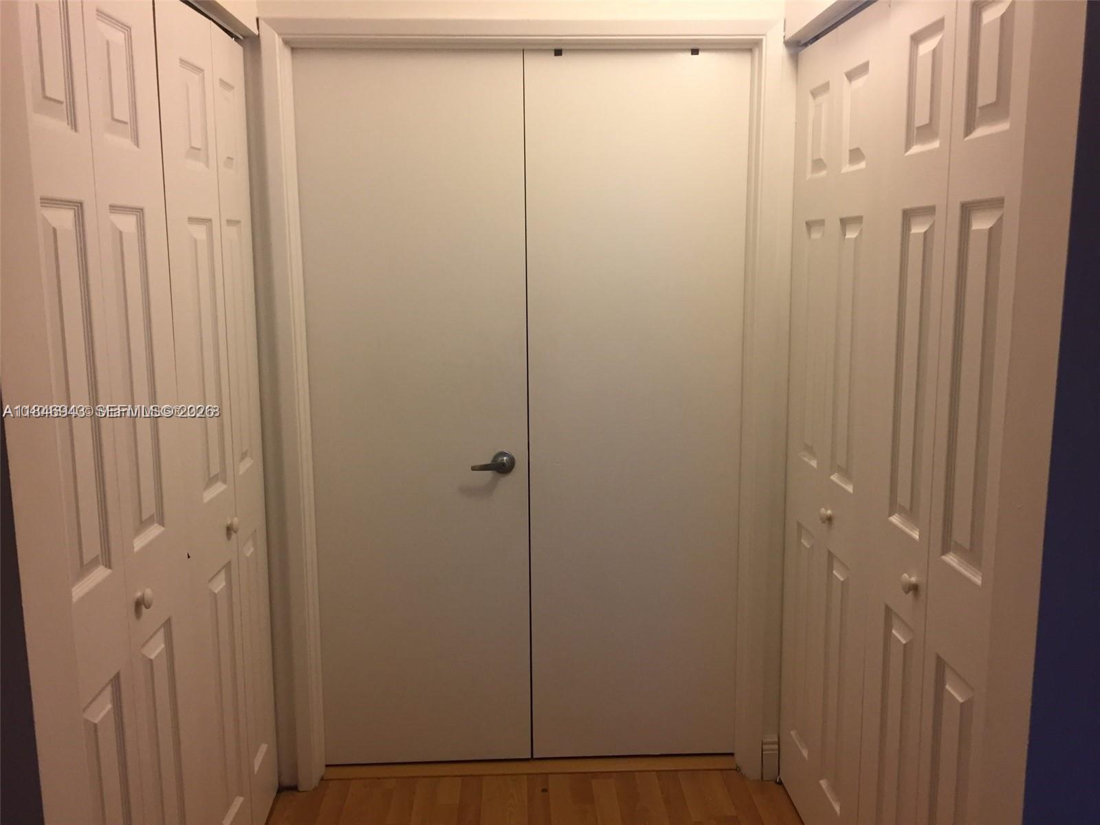 3300 NE 191st St 707