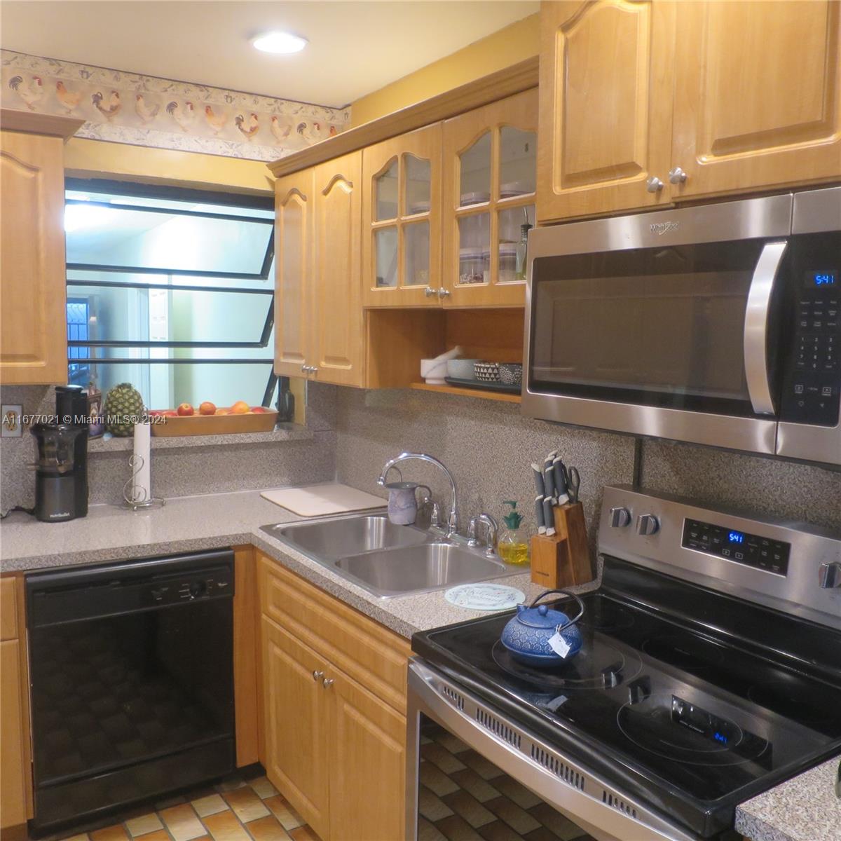 19021 NW 12th Ct