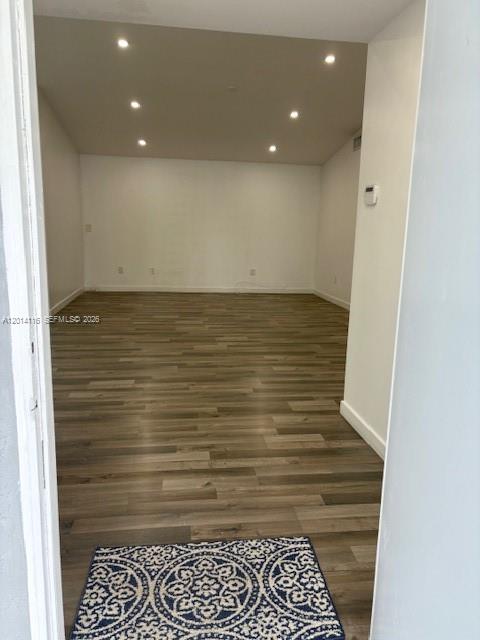 MEADOW WOOD MANOR SEC 9 - Residential Lease