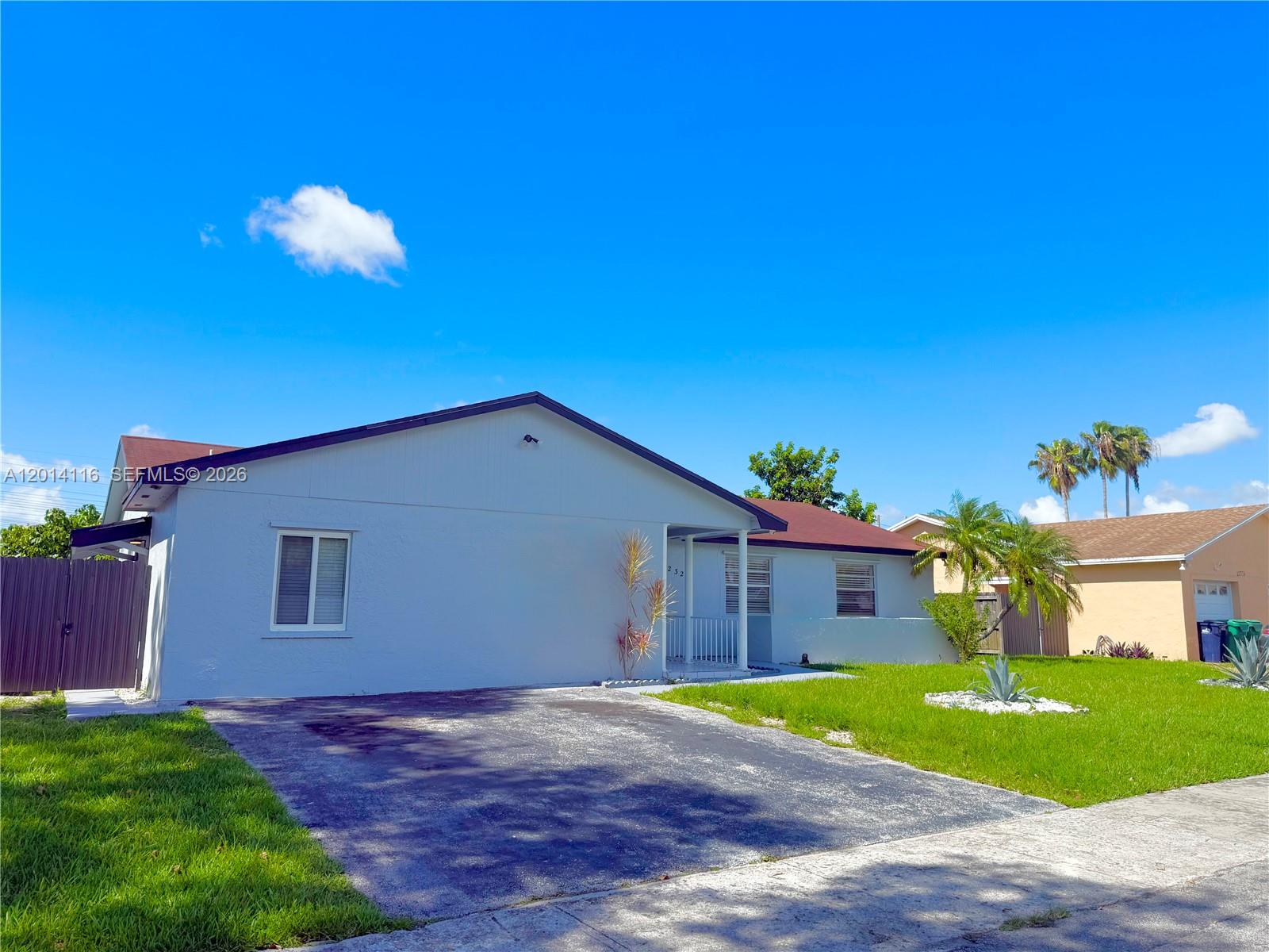 MEADOW WOOD MANOR SEC 9 - Residential Lease