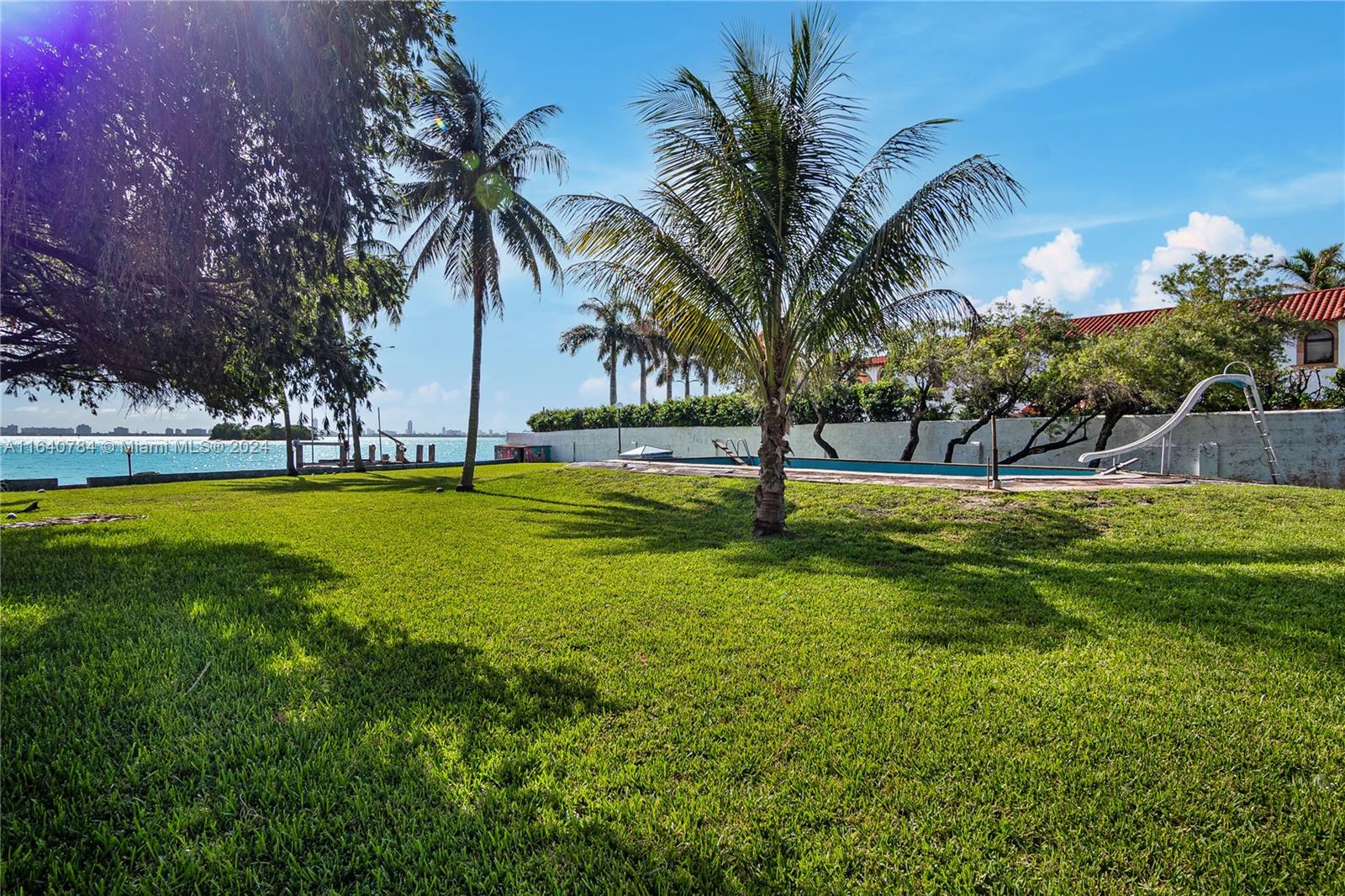 BAYSHORE A - Residential