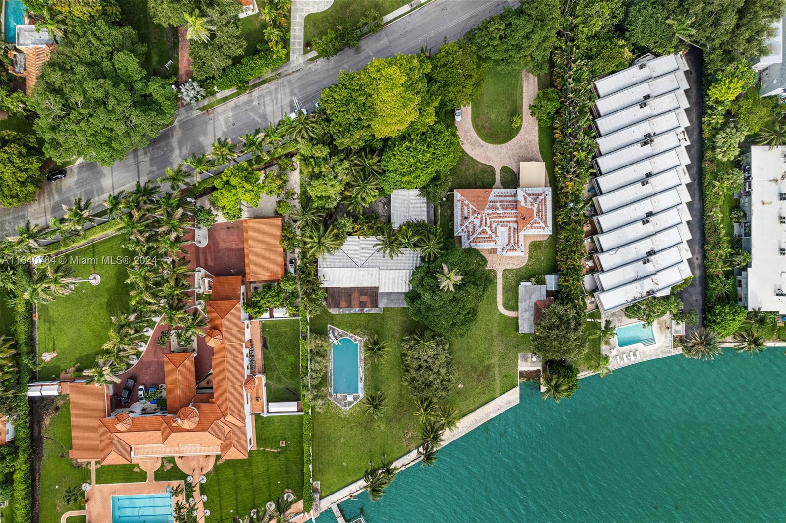 BAYSHORE A - Residential