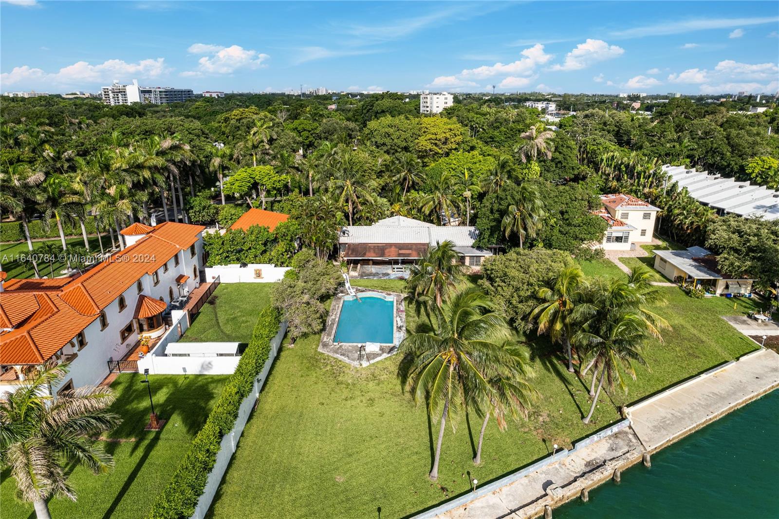 BAYSHORE A - Residential