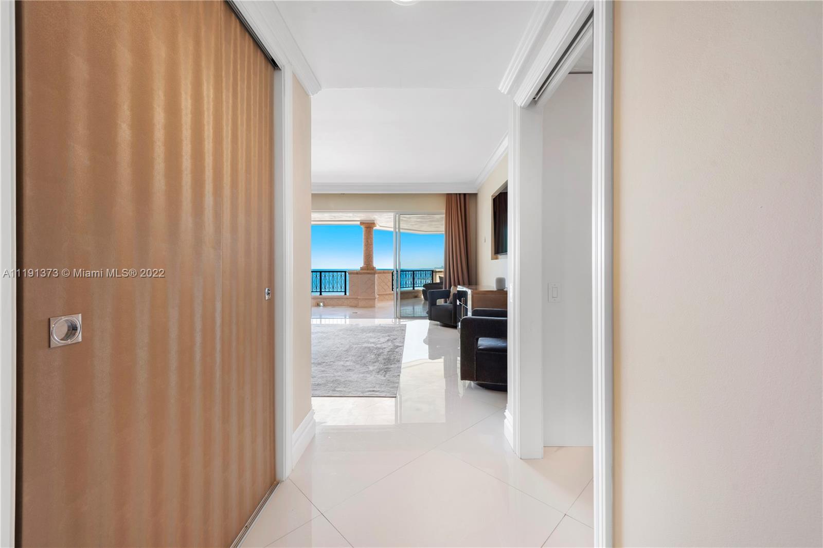 7400 OCEANSIDE AT FISHER - Residential