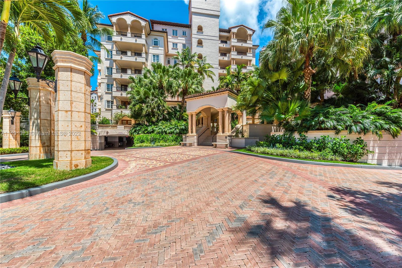 7400 OCEANSIDE AT FISHER - Residential