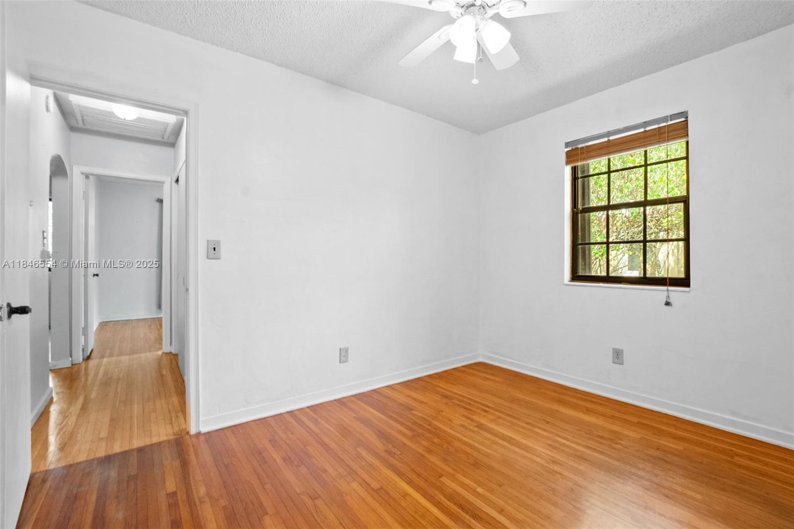 COUNTRY CLUB ESTS SEC 3 - Residential