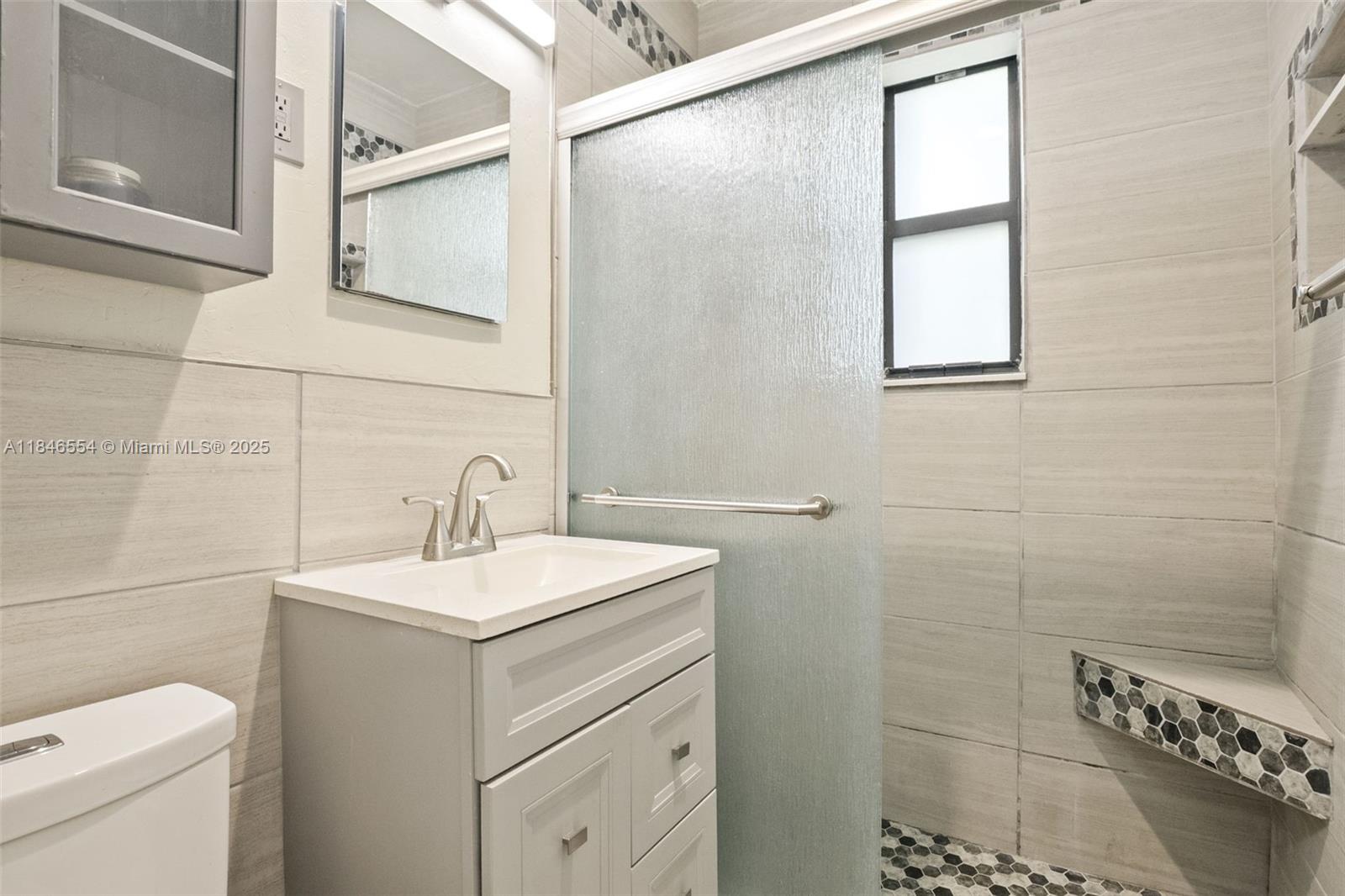 COUNTRY CLUB ESTS SEC 3 - Residential