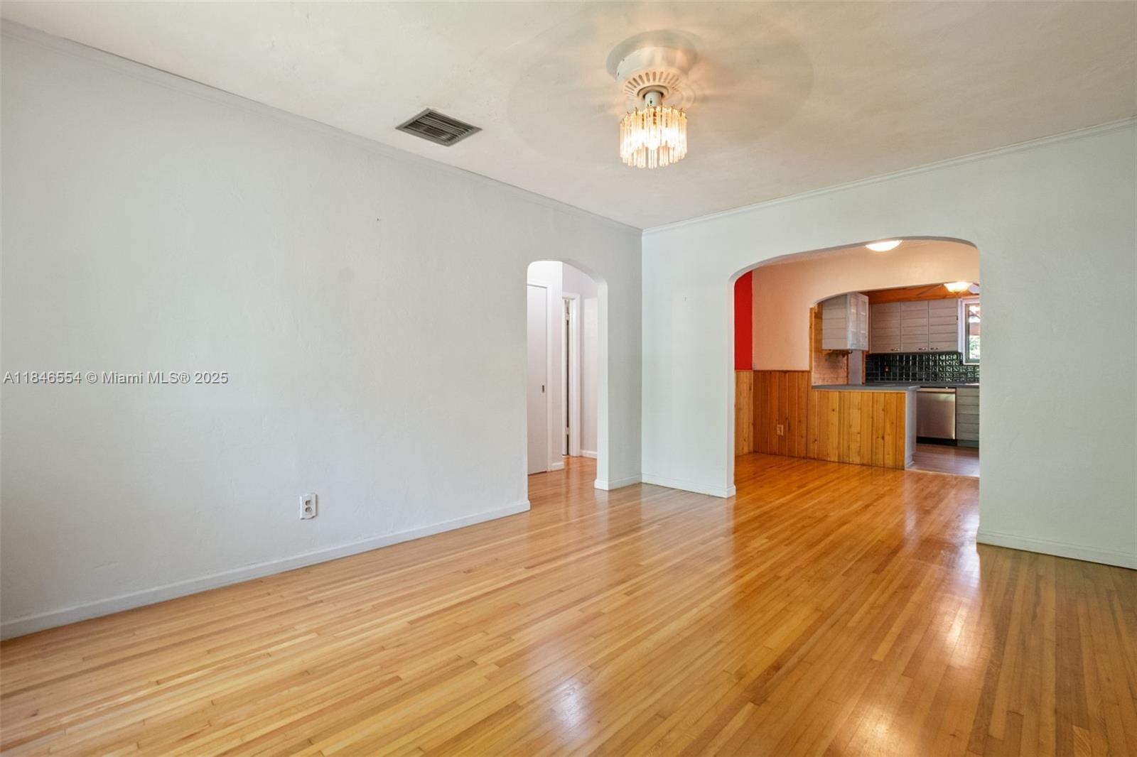 156 Glendale Dr