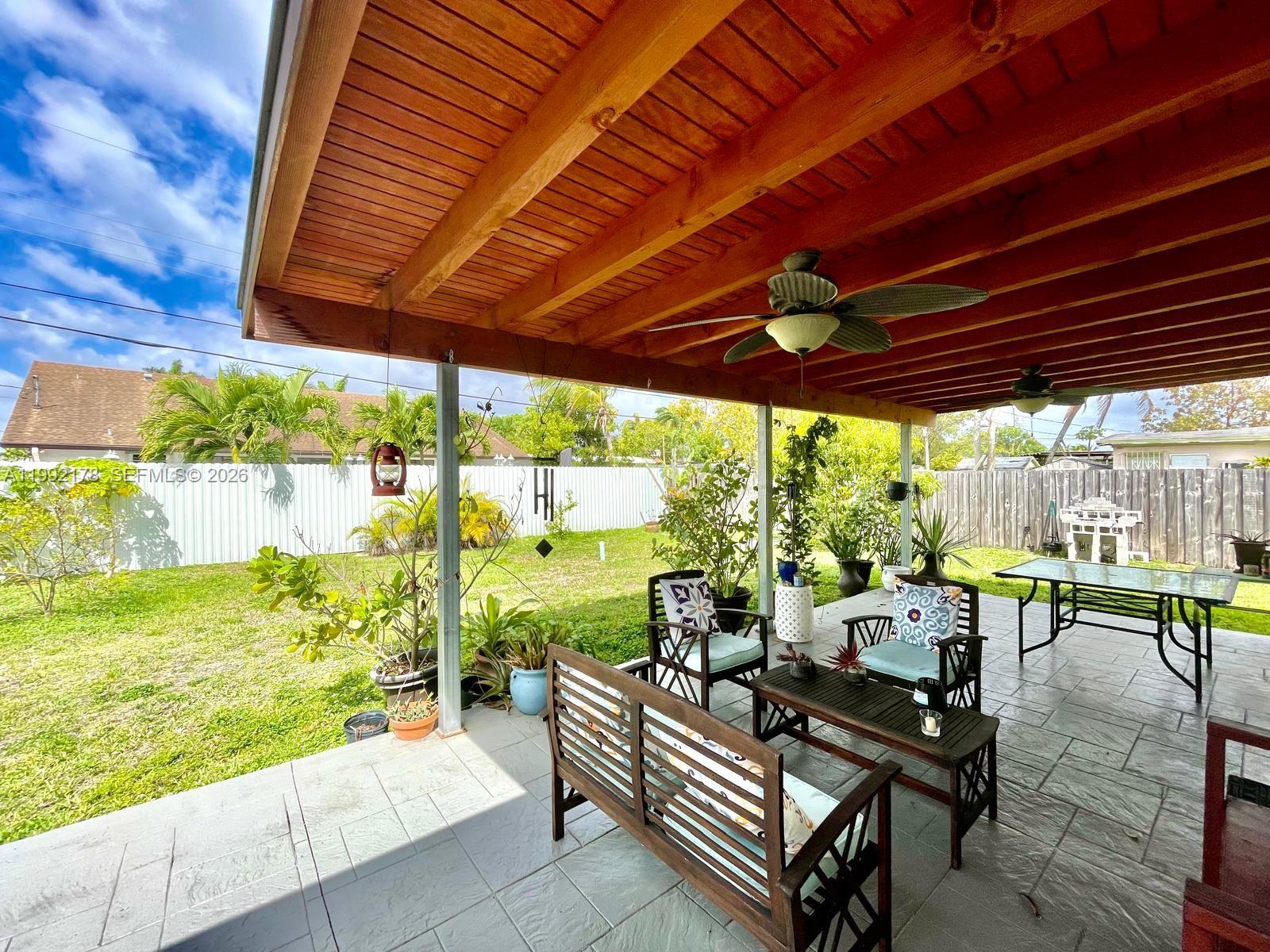 WESTWOOD LAKE 9TH ADDN - Residential Lease